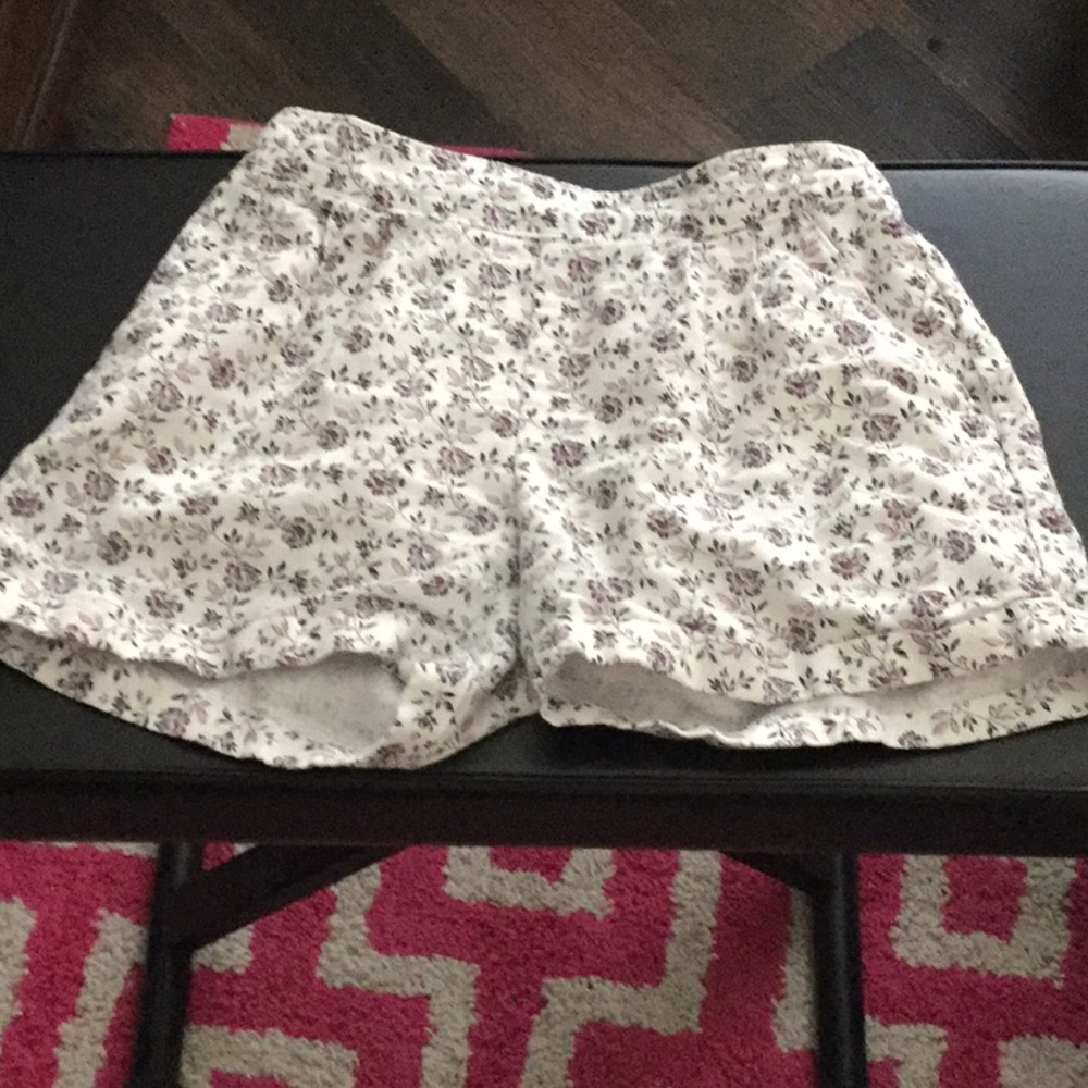 Girls flower shorts